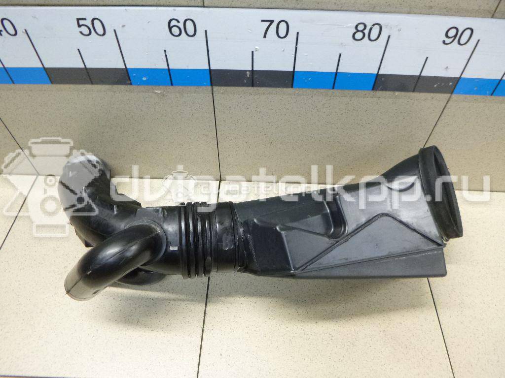 Фото Патрубок воздушного фильтра  165556262R для Mahindra / Renault {forloop.counter}}