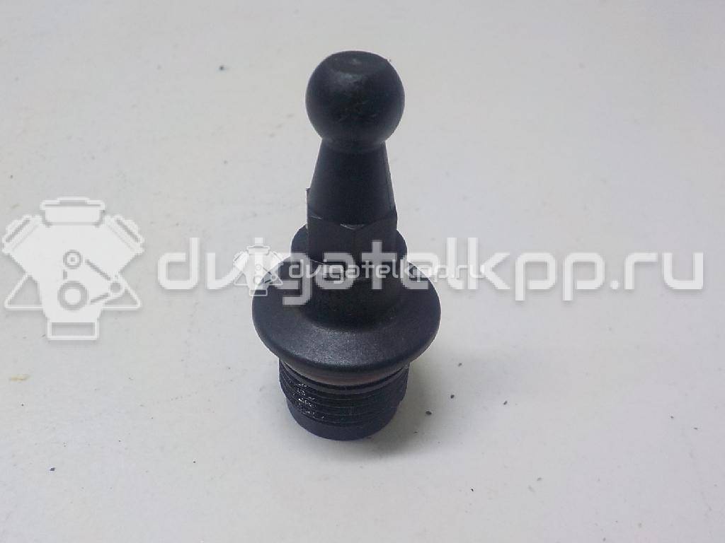Фото Заглушка  06J115418A для vw Passat CC {forloop.counter}}
