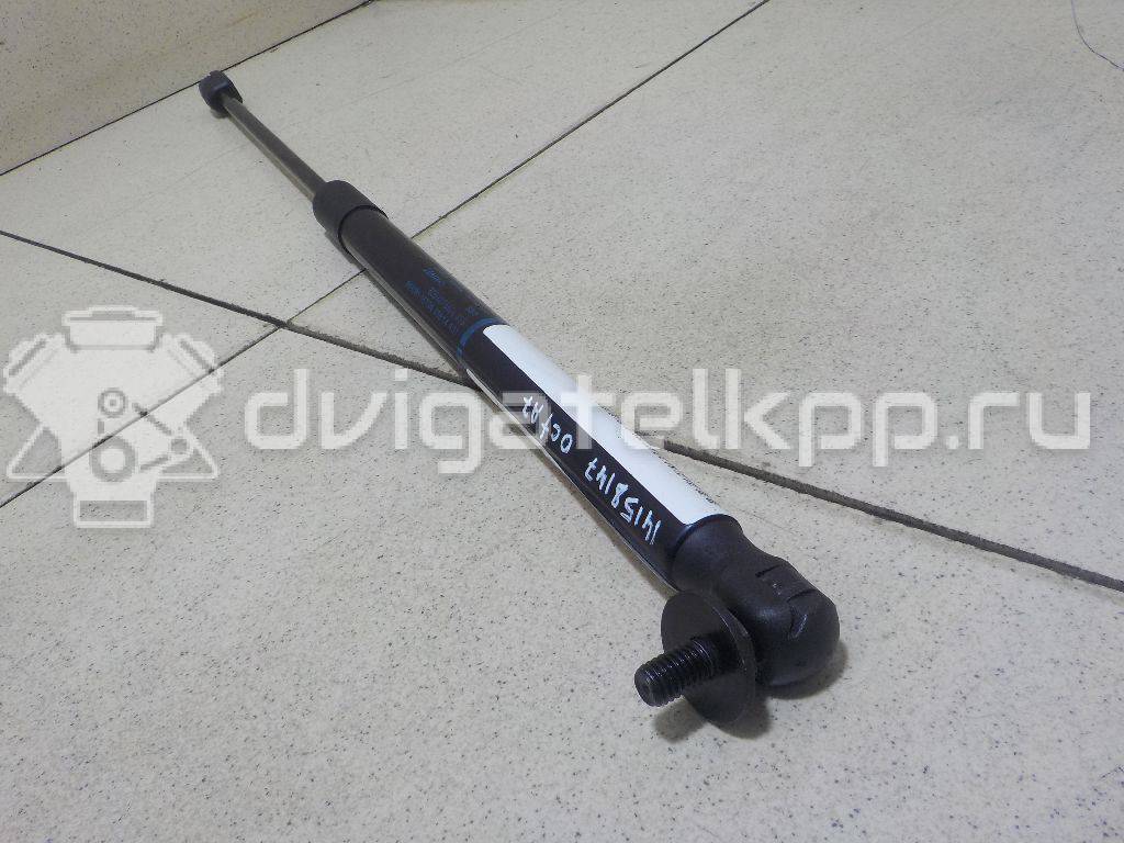 Фото Амортизатор двери багажника  5E5827550L для Skoda Octavia {forloop.counter}}