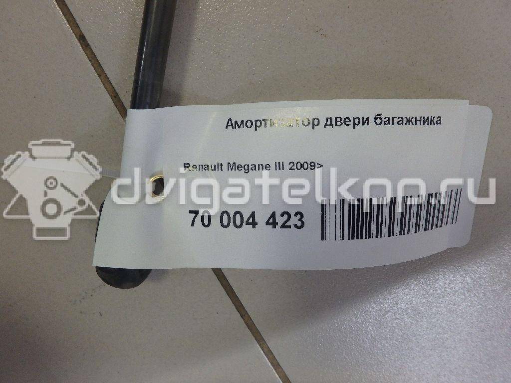 Фото Амортизатор двери багажника  904510002R для Renault Megane {forloop.counter}}