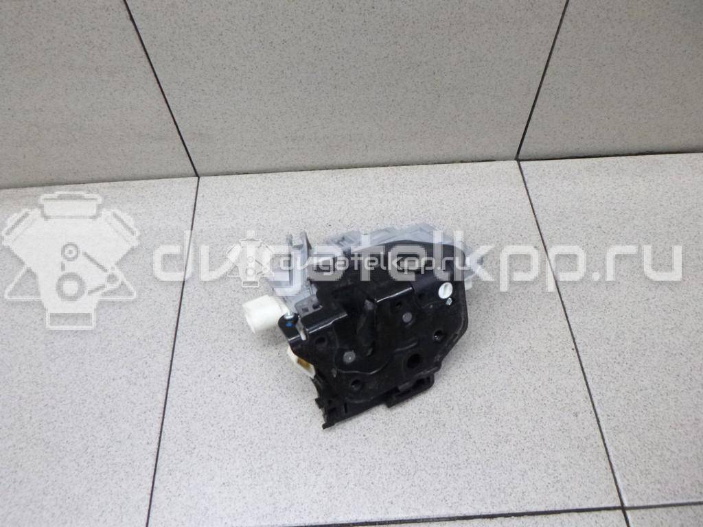 Фото Замок двери задней правой  8K0839016 для porsche Cayenne {forloop.counter}}