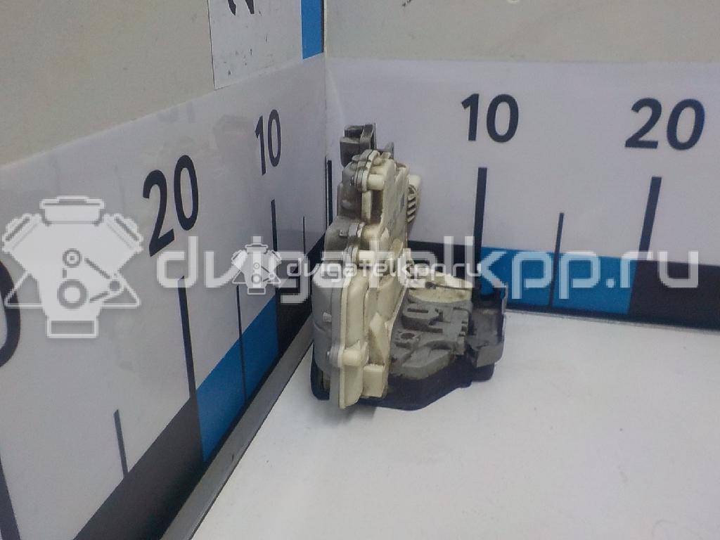 Фото Замок двери задней правой  8K0839016 для porsche Cayenne {forloop.counter}}