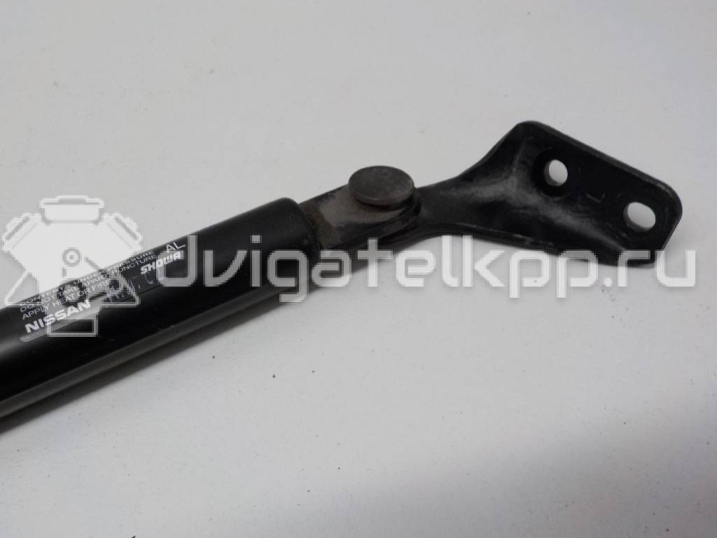 Фото Амортизатор двери багажника  90451el00a для Nissan Tiida {forloop.counter}}