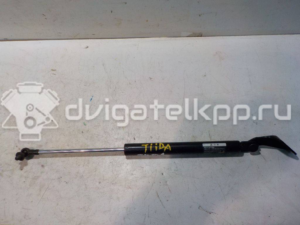 Фото Амортизатор двери багажника  90451el00a для Nissan Tiida {forloop.counter}}