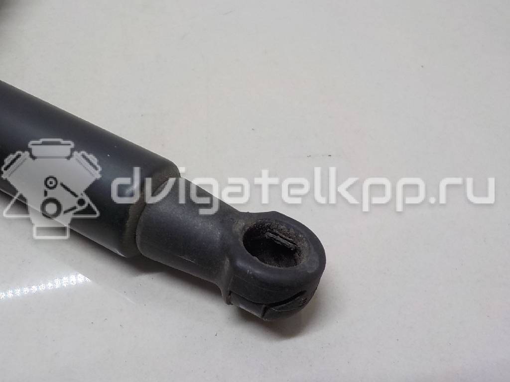 Фото Амортизатор двери багажника  90450JD01B для Nissan Qashqai {forloop.counter}}