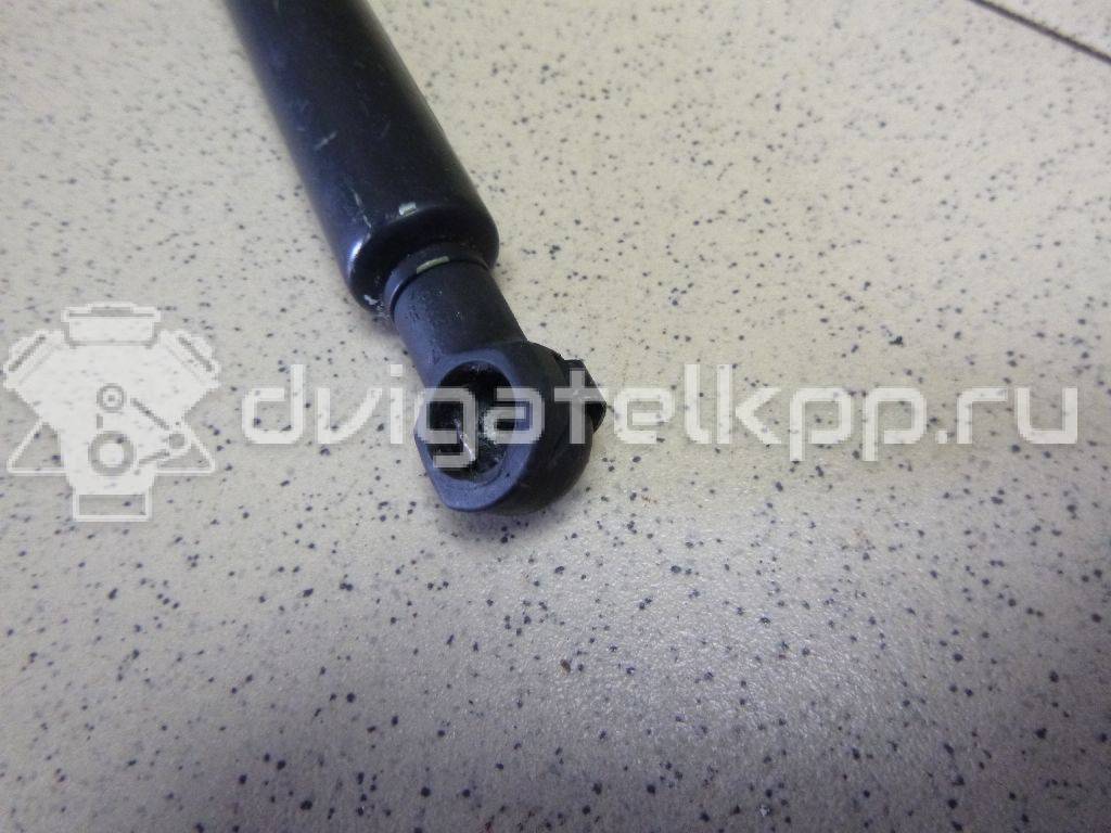 Фото Амортизатор капота  BKK760010 для Land Rover Range Rover {forloop.counter}}