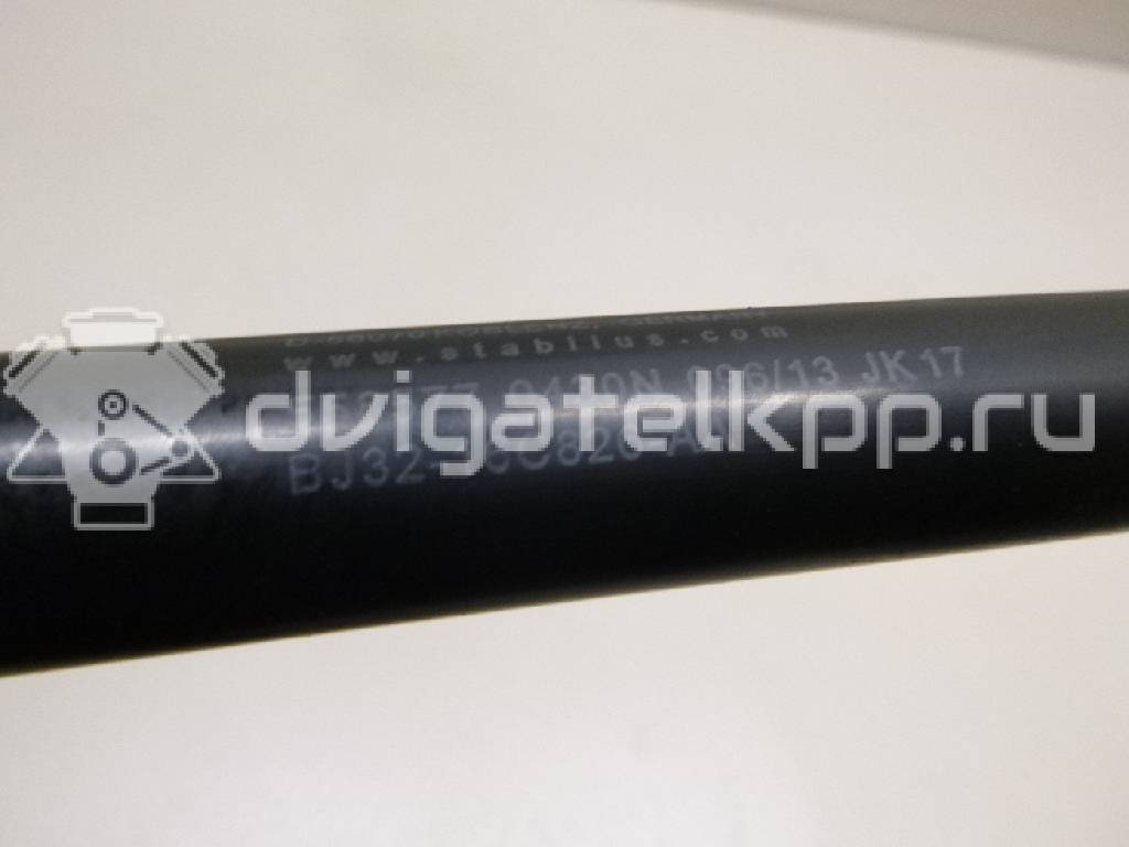 Фото Амортизатор капота  LR025400 для Land Rover Freelander / Range Rover {forloop.counter}}