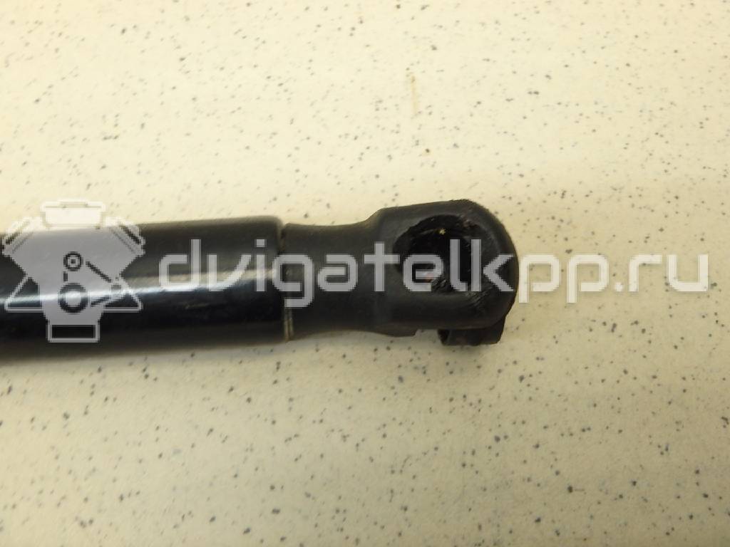 Фото Амортизатор капота  LR025400 для Land Rover Freelander / Range Rover {forloop.counter}}