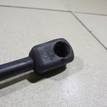 Фото Амортизатор капота  LR025400 для Land Rover Freelander / Range Rover {forloop.counter}}