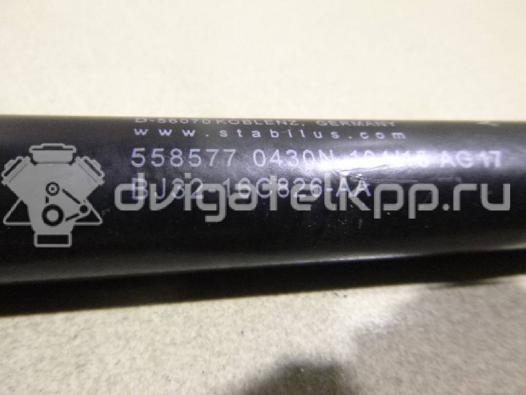 Фото Амортизатор капота  LR025400 для Land Rover Freelander / Range Rover {forloop.counter}}