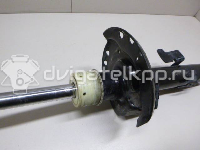Фото Амортизатор передний правый  LR024442 для Land Rover Range Rover {forloop.counter}}