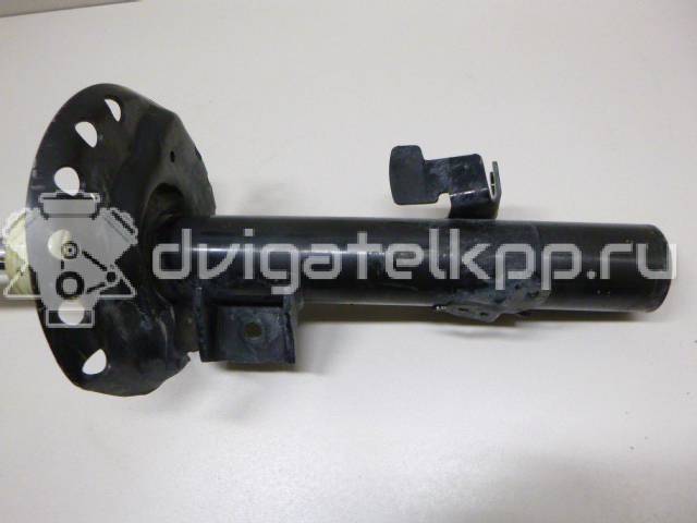 Фото Амортизатор передний правый  LR024442 для Land Rover Range Rover {forloop.counter}}