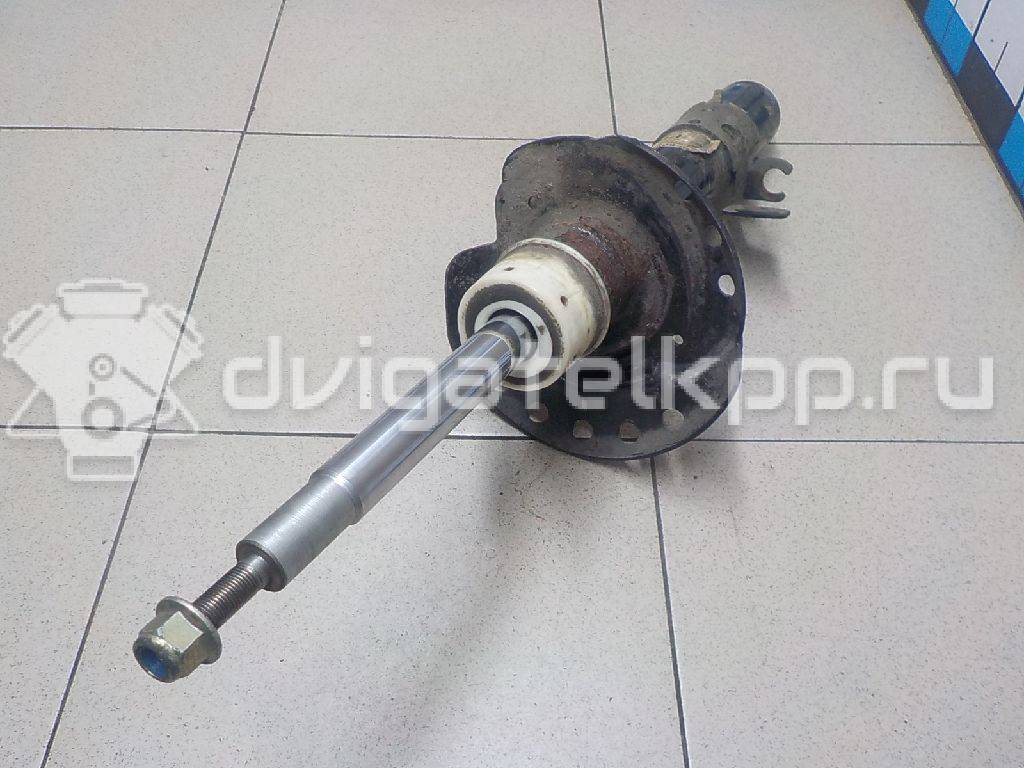 Фото Амортизатор передний правый  LR024442 для Land Rover Range Rover {forloop.counter}}