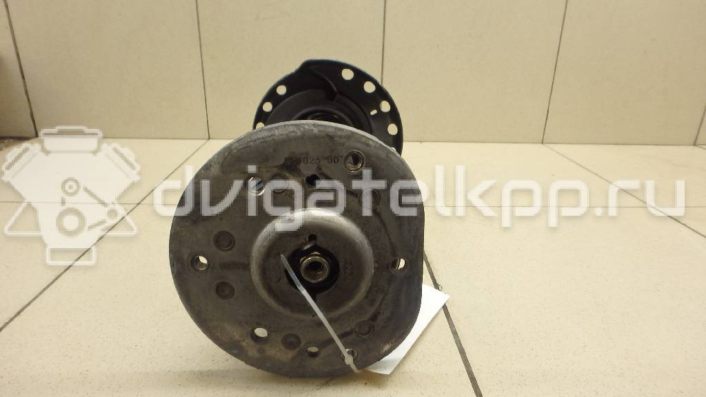 Фото Амортизатор передний правый  LR024442 для Land Rover Range Rover {forloop.counter}}