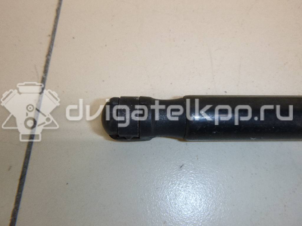 Фото Амортизатор двери багажника  LR002104 для Land Rover Freelander {forloop.counter}}