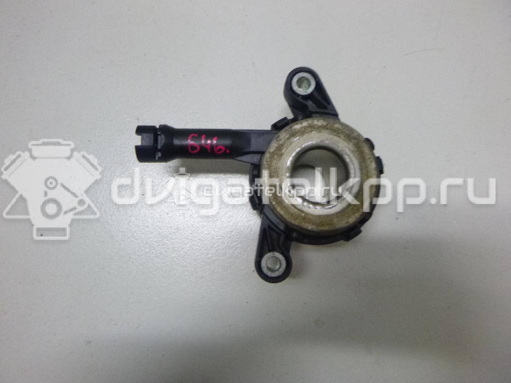 Фото Подшипник выжимной совмещ. с цилиндром сцепл.  5273431AA для Jeep Patriot Mk74 / Compass {forloop.counter}}