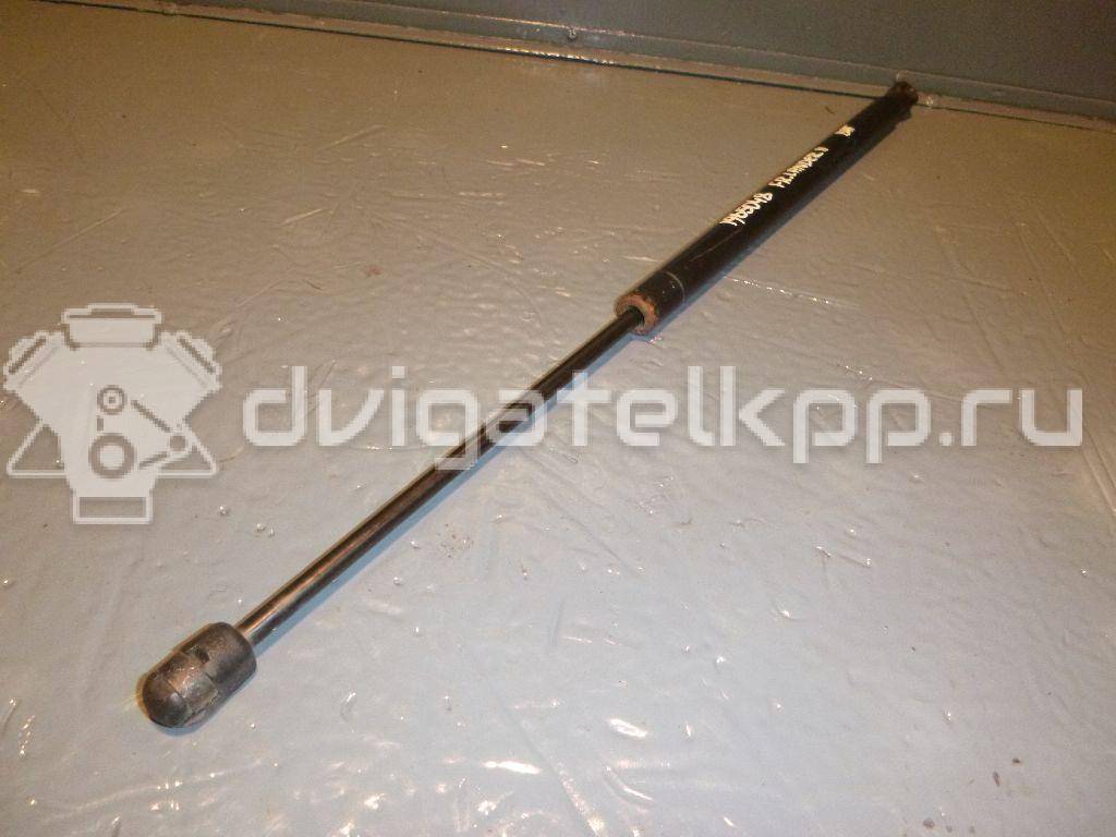 Фото Амортизатор двери багажника  LR002104 для Land Rover Freelander {forloop.counter}}