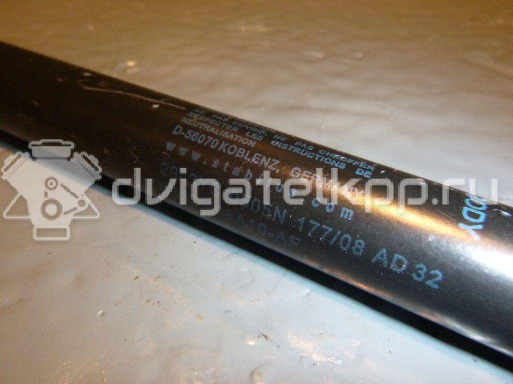 Фото Амортизатор двери багажника  LR002104 для Land Rover Freelander {forloop.counter}}