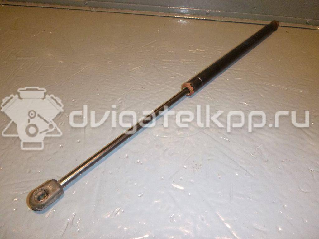 Фото Амортизатор двери багажника  LR002104 для Land Rover Freelander {forloop.counter}}