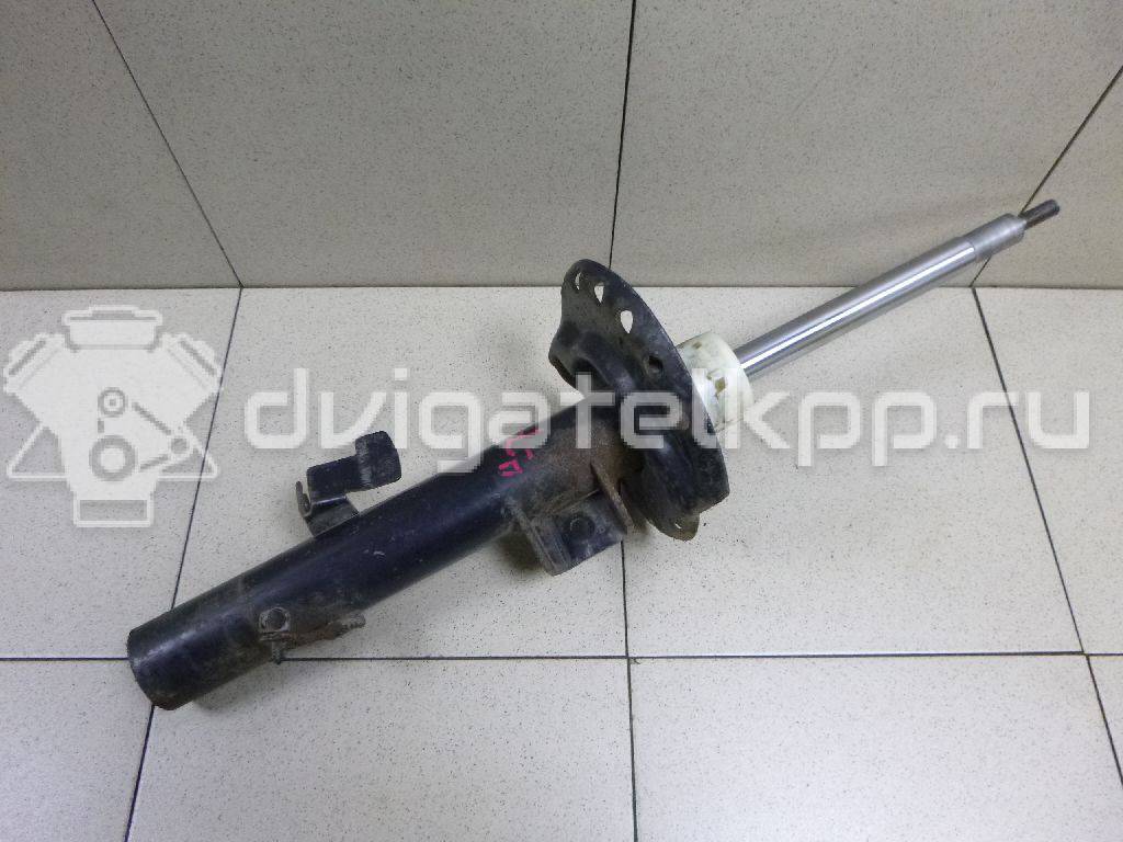 Фото Амортизатор передний левый  LR001141 для Land Rover Freelander {forloop.counter}}