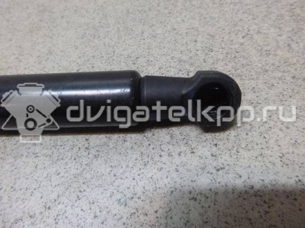 Фото Амортизатор капота  BKK780010 для Land Rover Range Rover / Discovery {forloop.counter}}