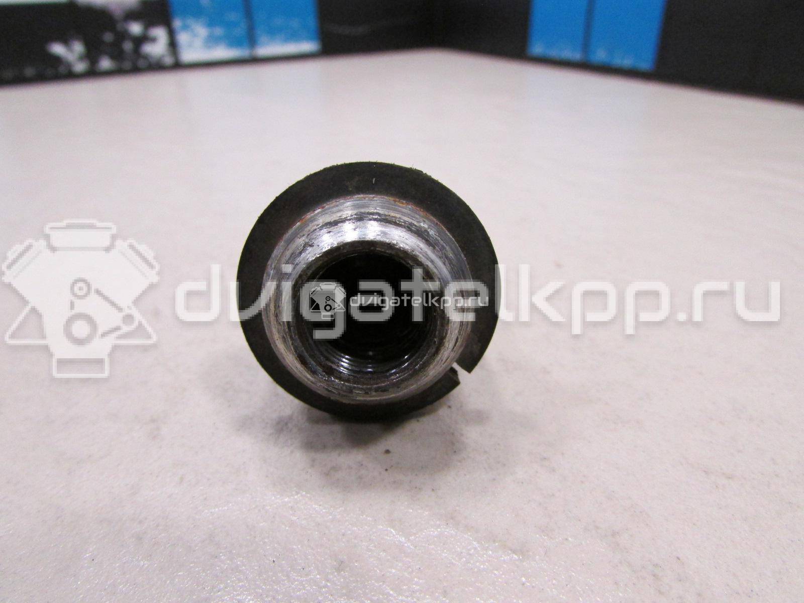 Фото Гайка колеса  5295111210 для toyota Auris (E15) {forloop.counter}}