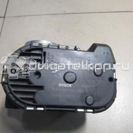 Фото Заслонка дроссельная электрическая  8200330810 для Renault Koleos / Vel Satis Bj0 / Megane / Trafic / Laguna