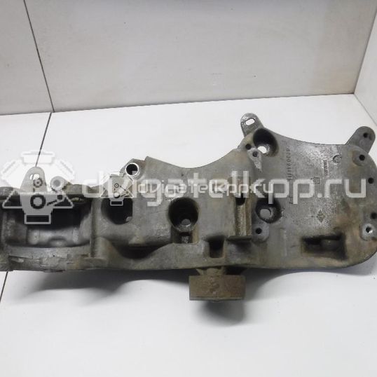 Фото Кронштейн генератора  688300553R для Renault / Dacia