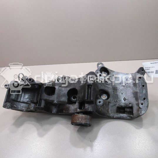 Фото Кронштейн генератора  688300553R для Renault / Dacia