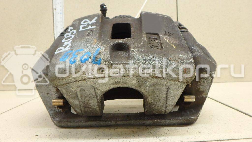 Фото Суппорт тормозной передний правый  4773048120 для Toyota Harrier {forloop.counter}}
