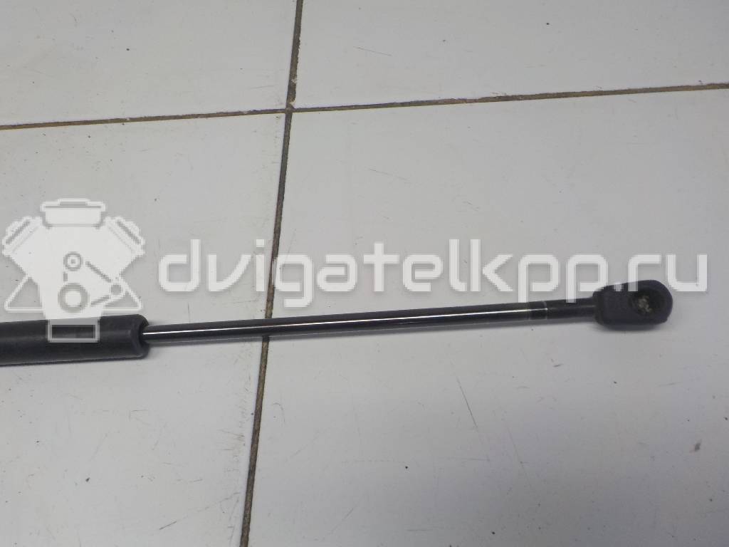 Фото Амортизатор двери багажника  817701C001 для Hyundai Getz Tb {forloop.counter}}