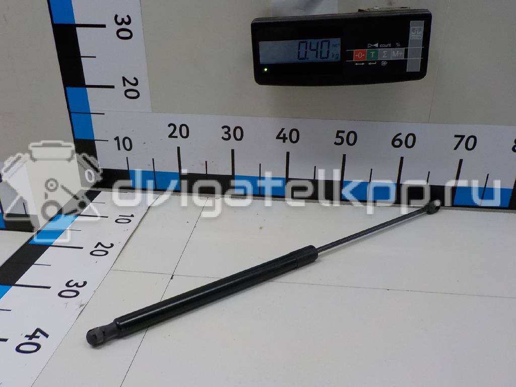 Фото Амортизатор двери багажника  cp9z58406a10b для Ford Focus {forloop.counter}}