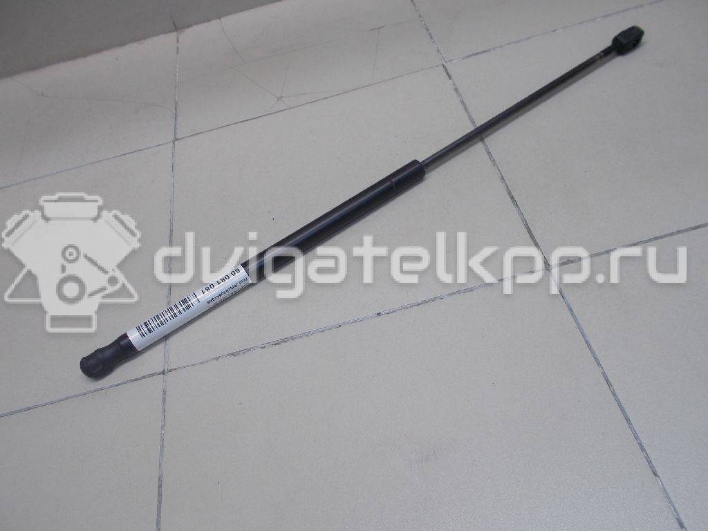 Фото Амортизатор двери багажника  3M51R406A10AB для Ford Focus / C-Max {forloop.counter}}