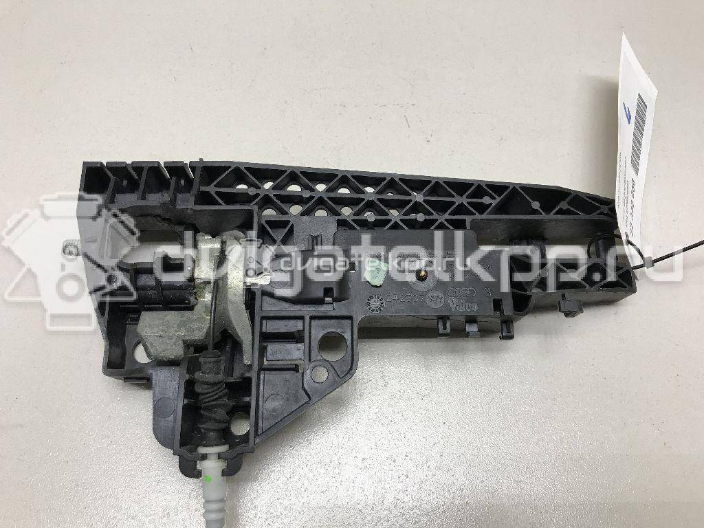 Фото Кронштейн ручки  8T0837885B для audi A1 {forloop.counter}}