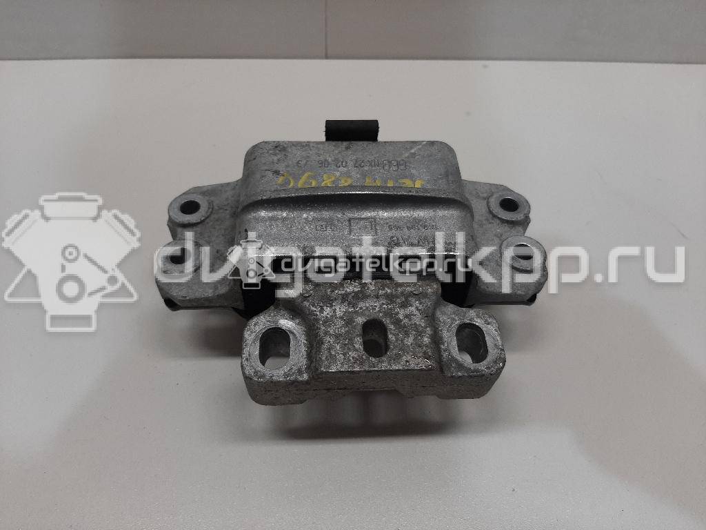 Фото Опора двигателя левая  1K0199555L для Audi A3 / A4 {forloop.counter}}