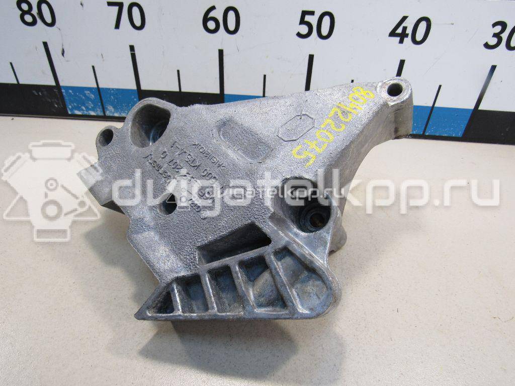 Фото Кронштейн опоры двигателя  06F199207Q для audi A3 [8P1] {forloop.counter}}