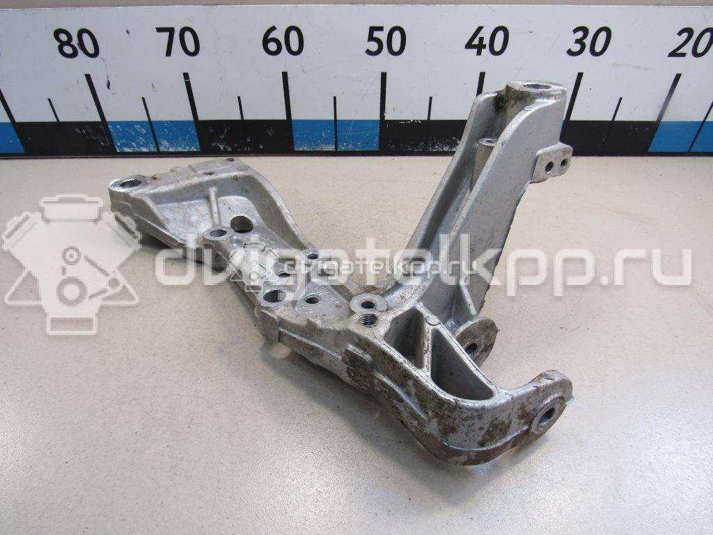 Фото Кронштейн переднего рычага  1K0199295F для Audi A3 {forloop.counter}}