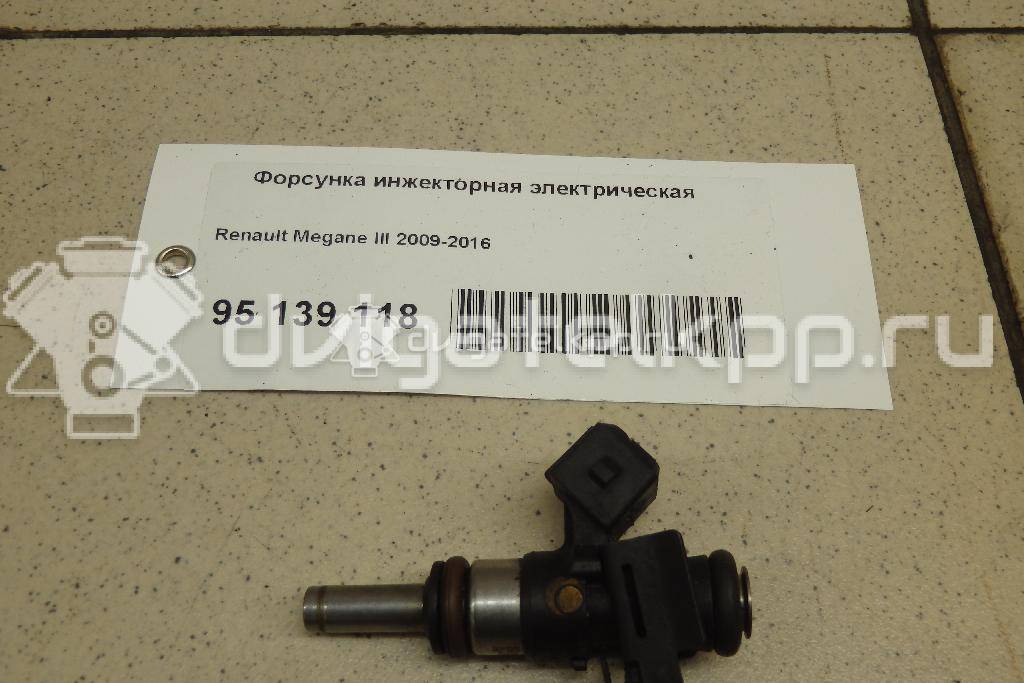 Фото Форсунка инжекторная электрическая  8200797441 для Renault Megane {forloop.counter}}