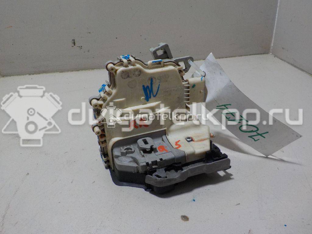 Фото Замок двери задней правой  8K0839016 для Audi A4 {forloop.counter}}