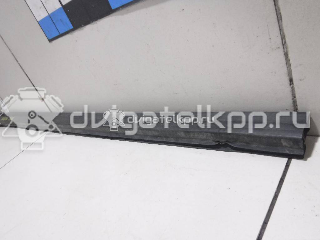 Фото Уплотнитель (внутри)  8T0823723B для audi A4 [B8] {forloop.counter}}
