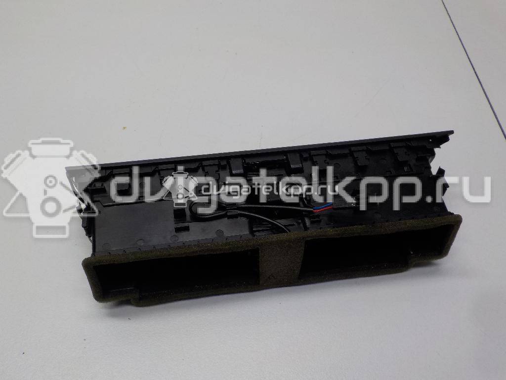 Фото Дефлектор воздушный  8t1820951cwvf для audi A4 [B8] {forloop.counter}}