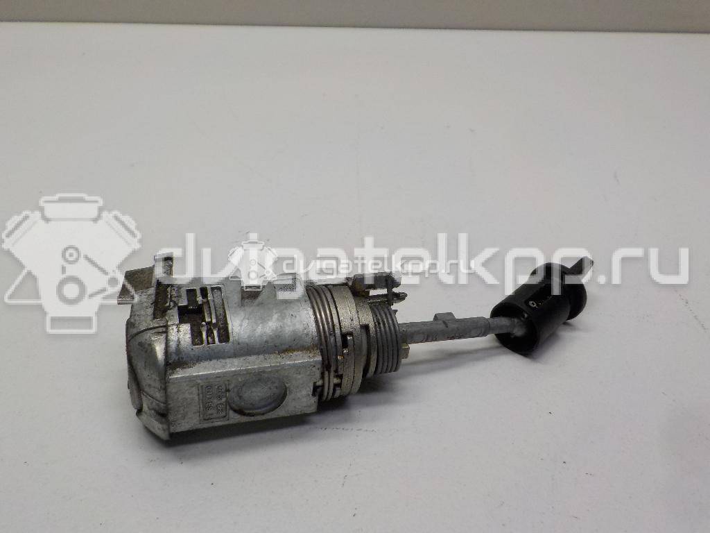 Фото Вставка замка двери  107837167bf для audi A4 [B8] {forloop.counter}}