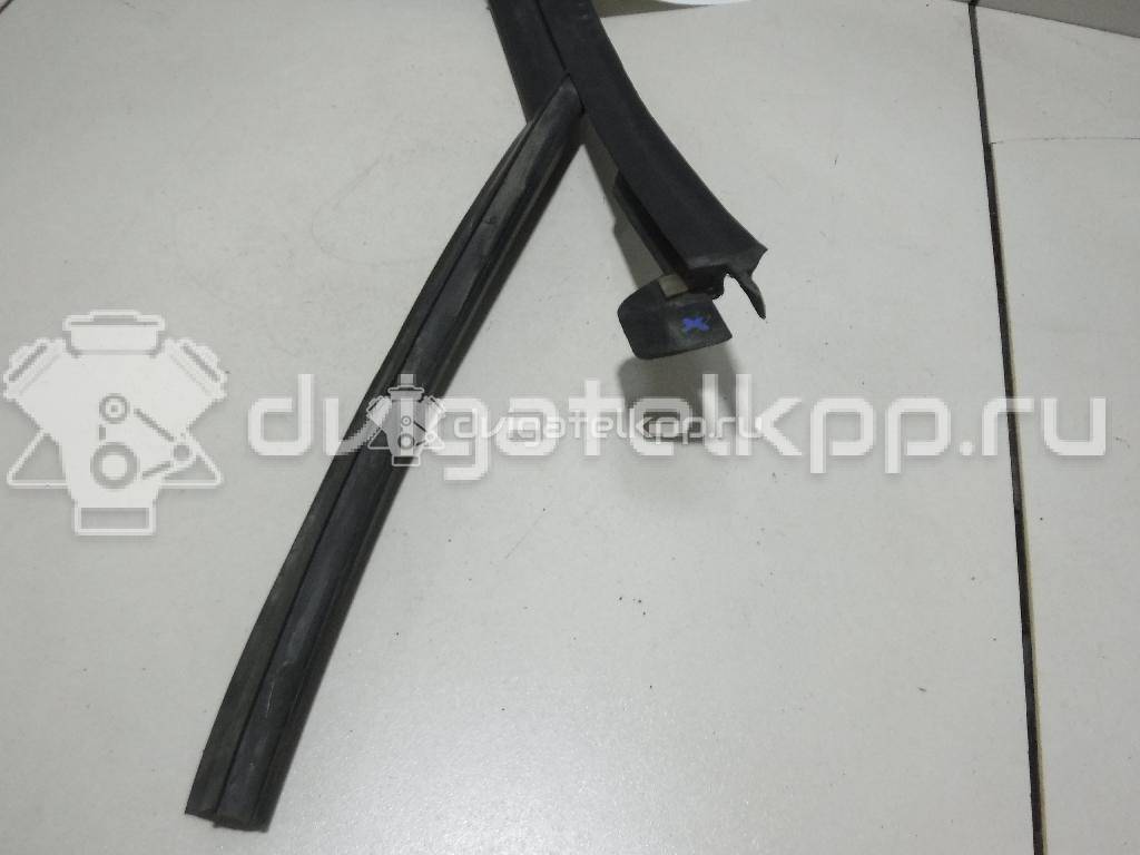 Фото Уплотнитель стекла двери  8k5839439f для audi A4 [B8] {forloop.counter}}