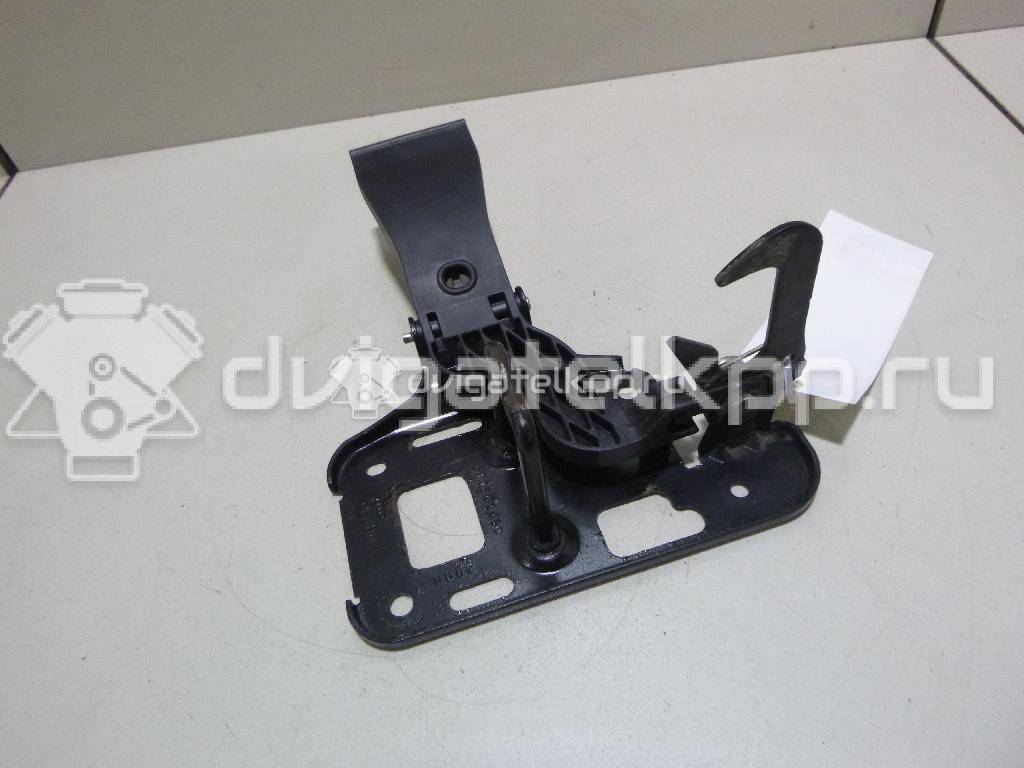 Фото Крючок капота  8t0823480 для audi A4 [B8] {forloop.counter}}