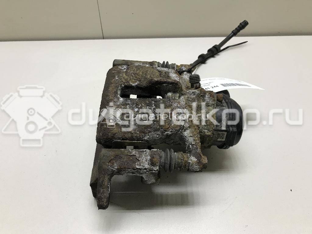 Фото Суппорт тормозной задний правый  8K0615404B для Audi A5 / A4 / Q5 {forloop.counter}}