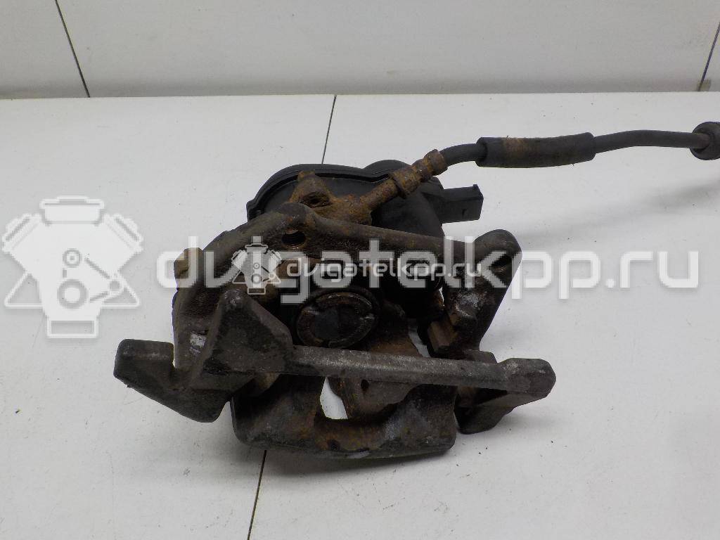 Фото Суппорт тормозной задний правый  8K0615404B для Audi A5 / A4 / Q5 {forloop.counter}}