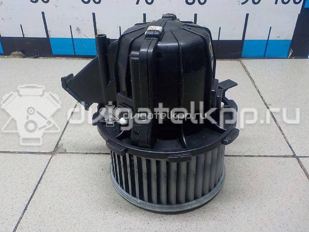 Фото Моторчик отопителя  8K1820021C для Audi A5 / A4 / Q5 {forloop.counter}}
