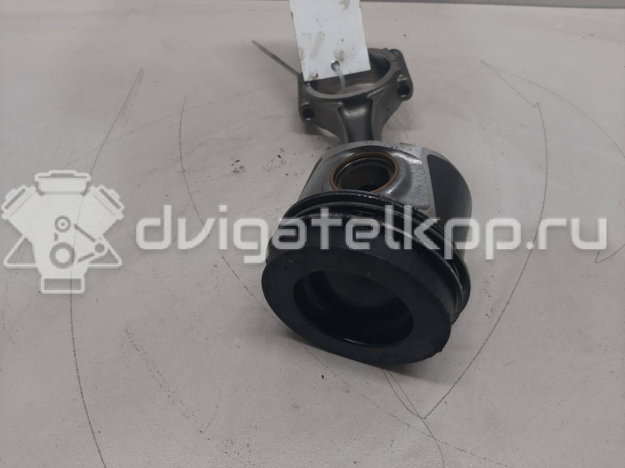 Фото Поршень с шатуном  для Audi A5 / A4 / Q5 {forloop.counter}}