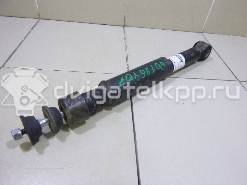 Фото Амортизатор задний  8200737471 для Renault Clio / Thalia 2 {forloop.counter}}