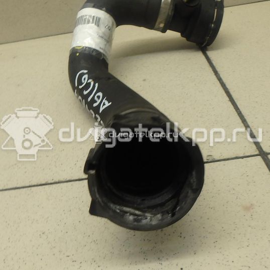 Фото Патрубок радиатора  4F0121055F для Audi A6